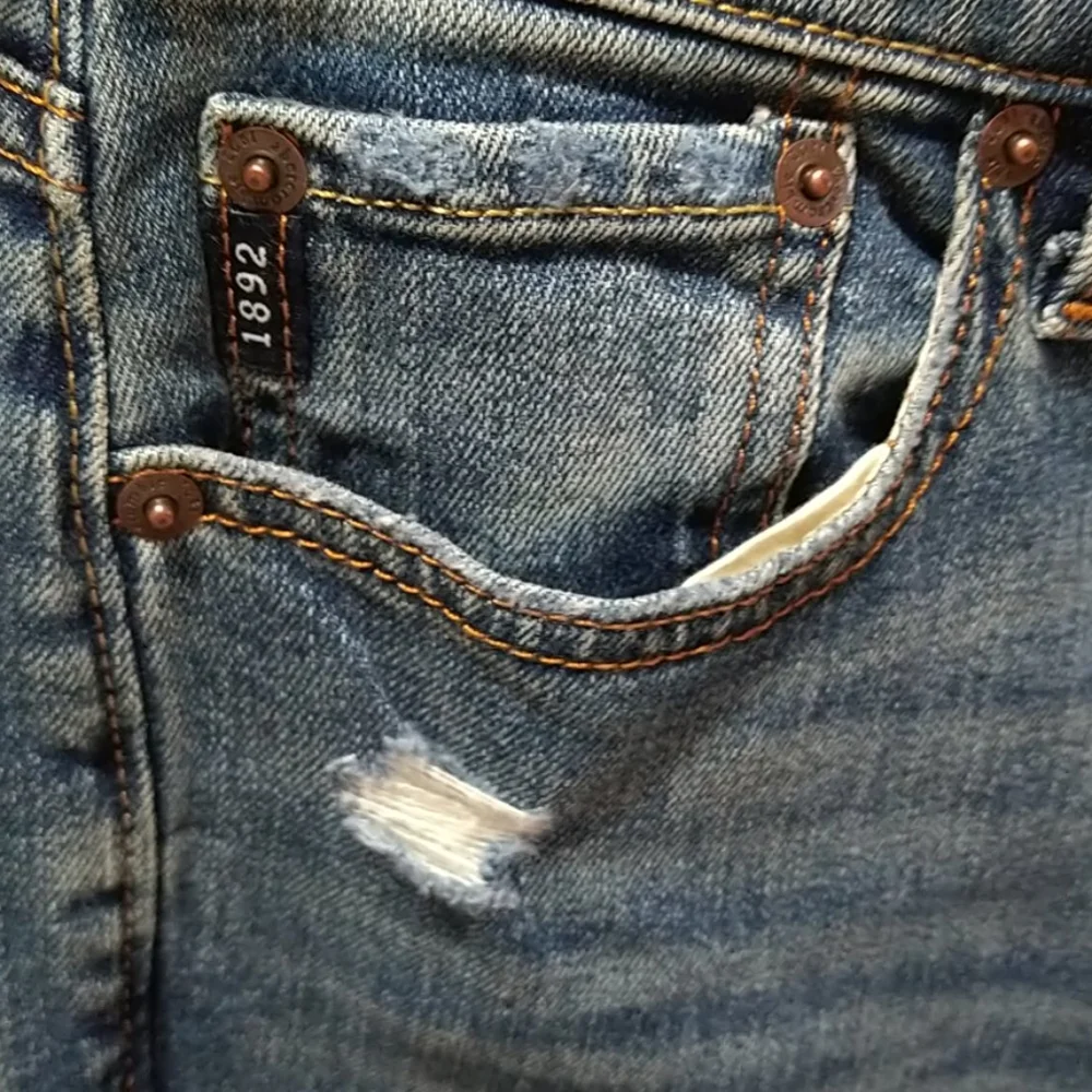 Abercrombie Boys Taper Fit Jeans